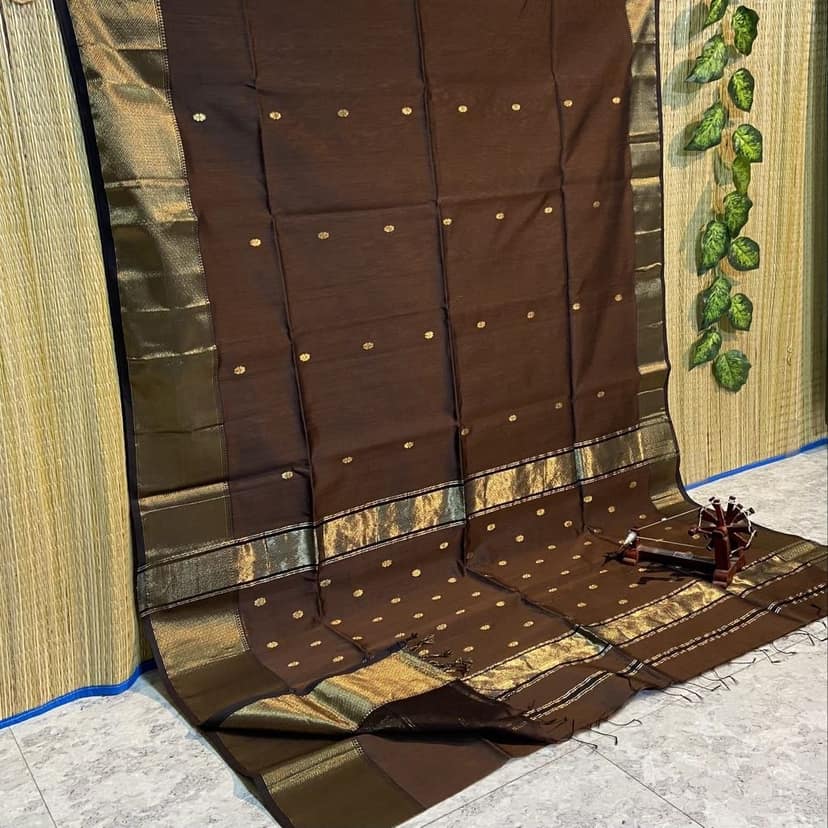 Pure Maheshwari Silk Saree Butta Body Brown Color and running blouse with butta design-8157 view 2