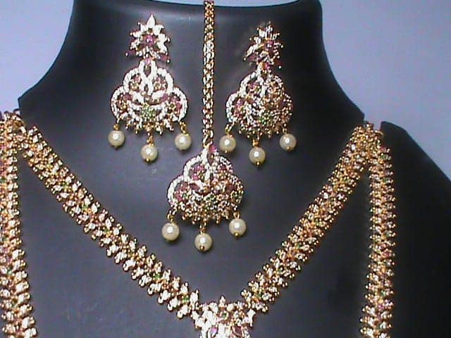 Indian Traditional Gold Plated Haram Necklace Set With Earrings For Women view 2