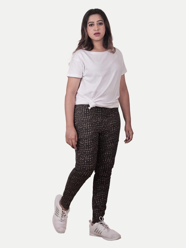 women Textured woven Leggings-Black Colour