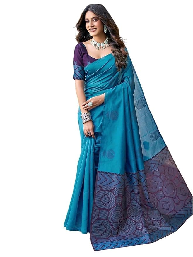 Buy Latest Indian silk Saree With Blouse Piece