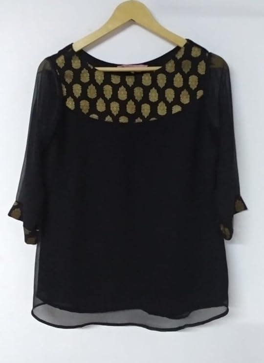 Women's Black Top