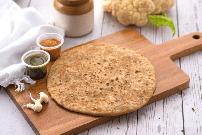 Gobhi paratha [1 pc]