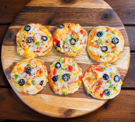 Burger Pizza bites 4pcs