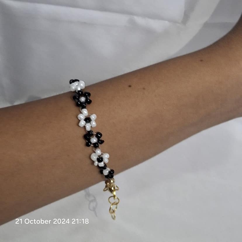 Black and White Beaded Bracelet view 5