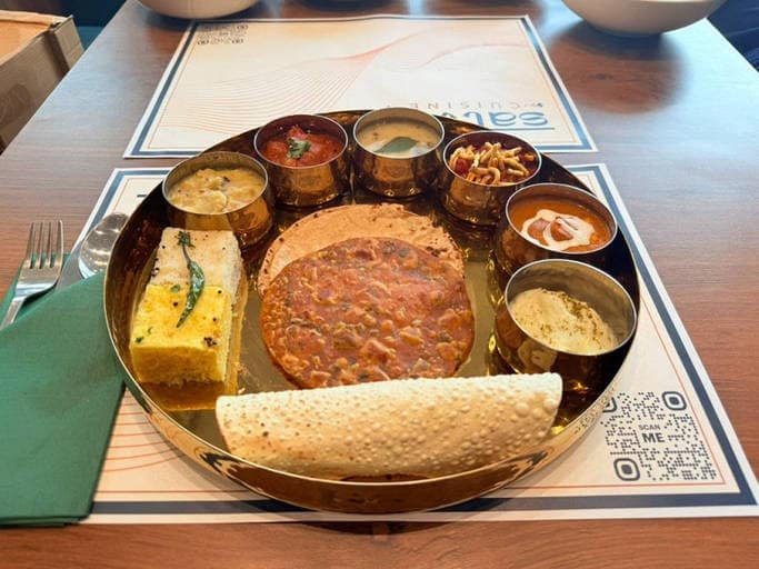 Aunthentic Gujarati Thali