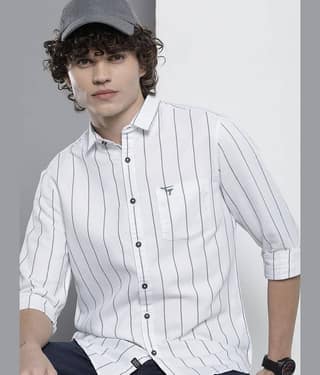 The Indian Garage Co. 100% Cotton Regular Fit Striped Full Sleeves Men's Casual Shirt - White ( Pack of 1 )