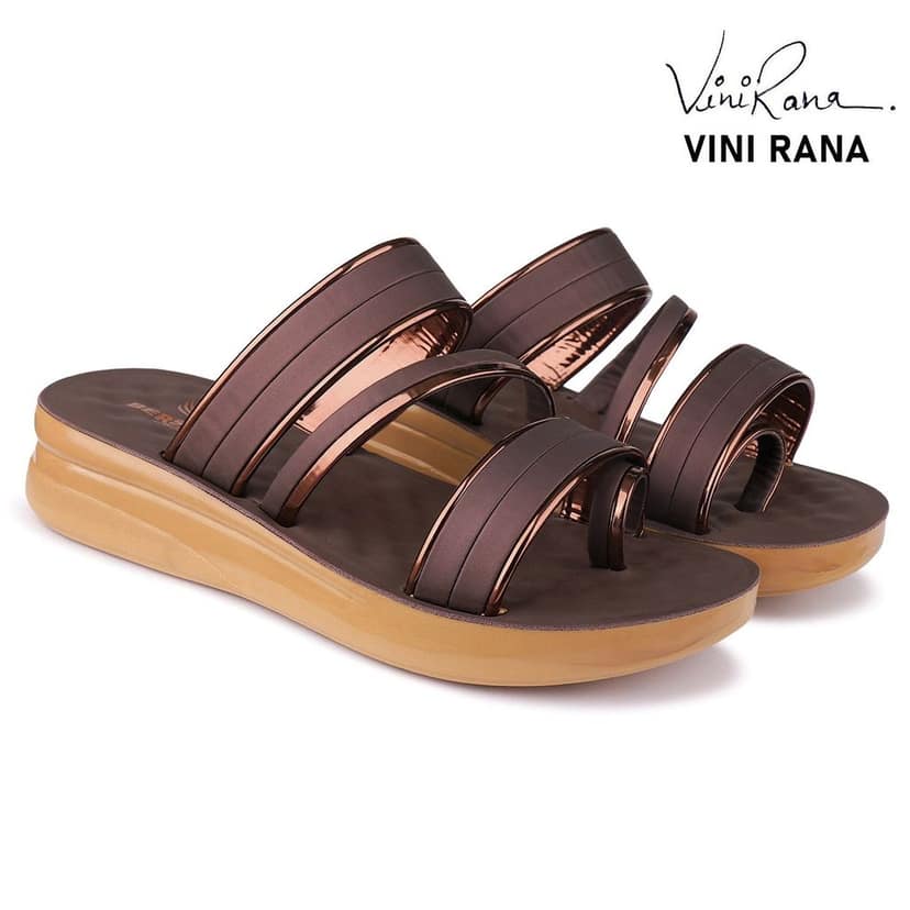Bersache Extra Soft Classic Casual with Back Strap Regular wear with Ultra Soft & Flexibility Technology Sandal for Women's view 2