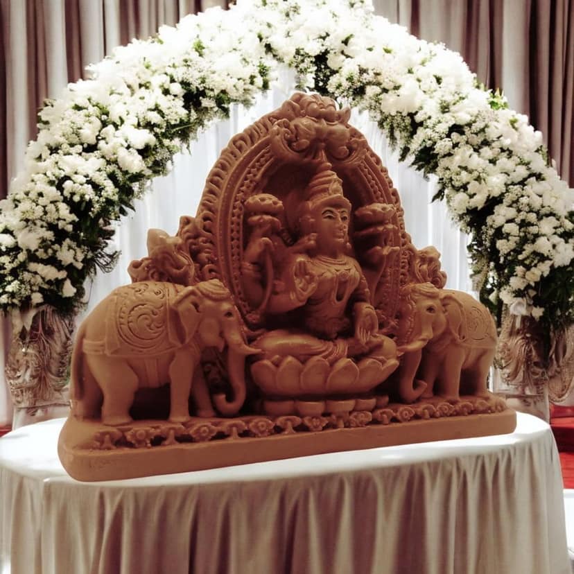 AMS Goddess Lakshmi Devi Idol Statue with Elephants for Puja, Handcrafted Hindu Religious Idols for Home Temple, Lakshmi on Lotus, Decorative Laxmi Murti for Worship, Pooja & Gifting view 2