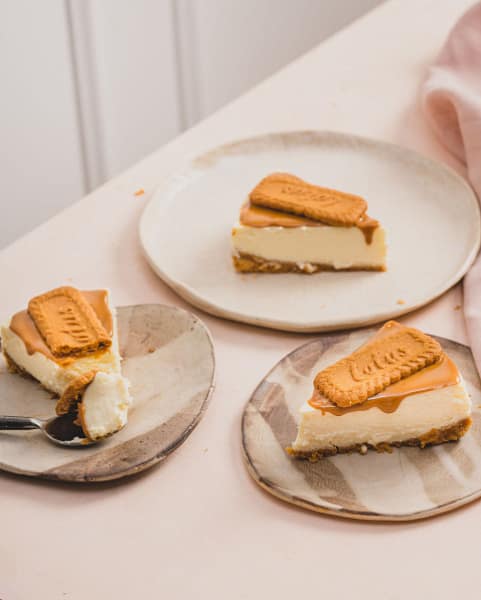 Lotus biscoff baked cheesecake slice