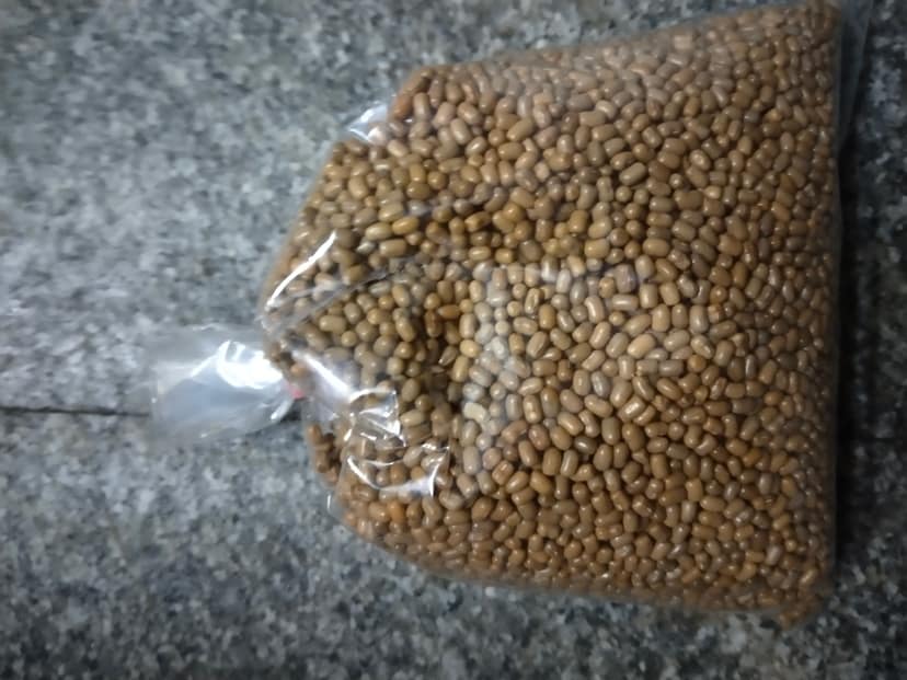 Moth dal