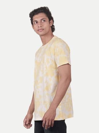 Men Yellow Tie and Dye Cotton Crew Neck T-Shirt