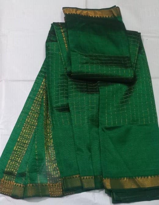 Green Saree With Golden Zari Border view 3