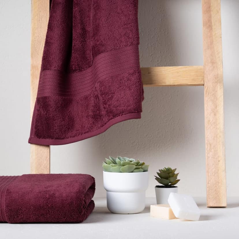 Feather & Spun Organic Cotton Bath Towel | Lavender Fragrance | GOTS Certified | Anti Microbial | Fade Resistant | Double Needle Stitch | 650 GSM | 76 cms x 137 cms view 4