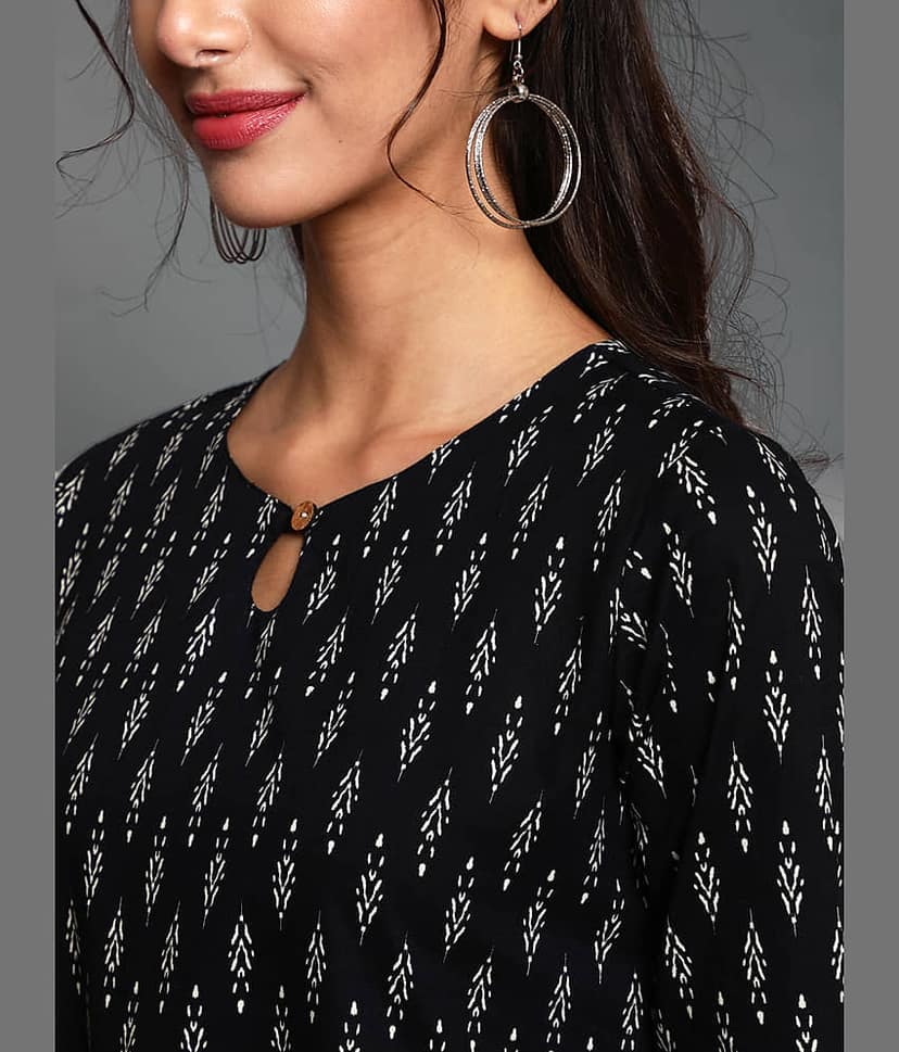 Cotton Short Kurti For Women (Pack of 1) view 2
