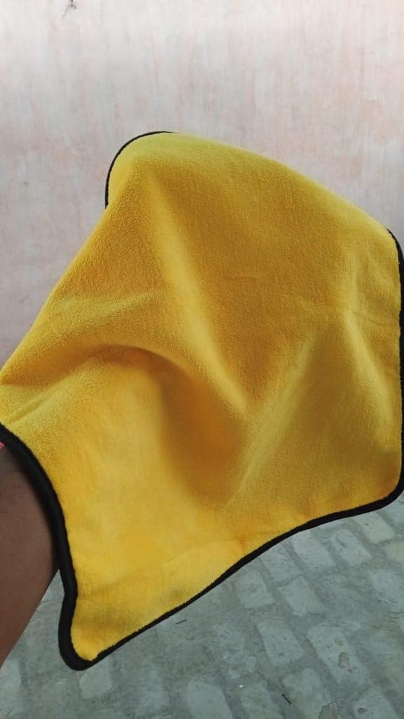 Premium Microfiber Car Detailing Towel – Dual-Sided Super Absorbent & Lint-Free Cleaning Cloth | Scratch-Free Car Drying & Polishing Towel for Car, Bike & Home Use view 7