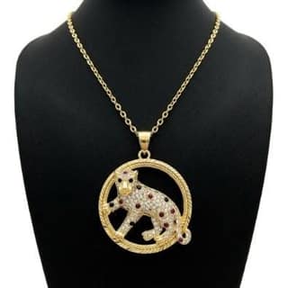 Leopard Circle Pendant Necklace | Gold-Tone Anti-Tarnish Imitation Jewellery