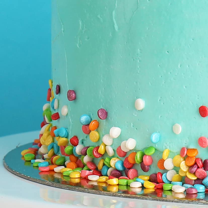Heavenly Vanilla Cream Cake Half Kg view 5