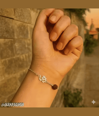Dzinetrendz Silver Bracelet ( Pack of 1 )