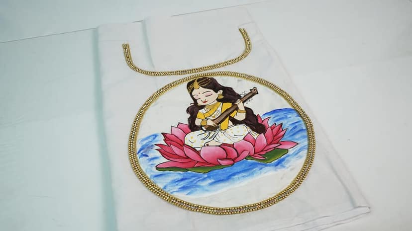 Fabric Painting & Aariwork view 2