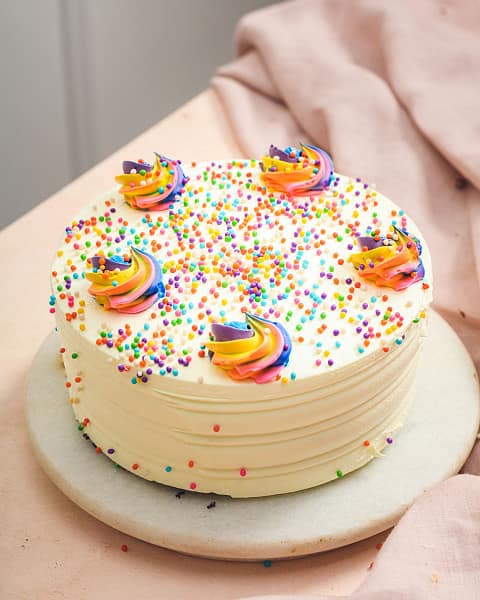 Rainbow cake half kg