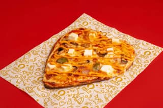 Crispy Peppy Paneer Pizza