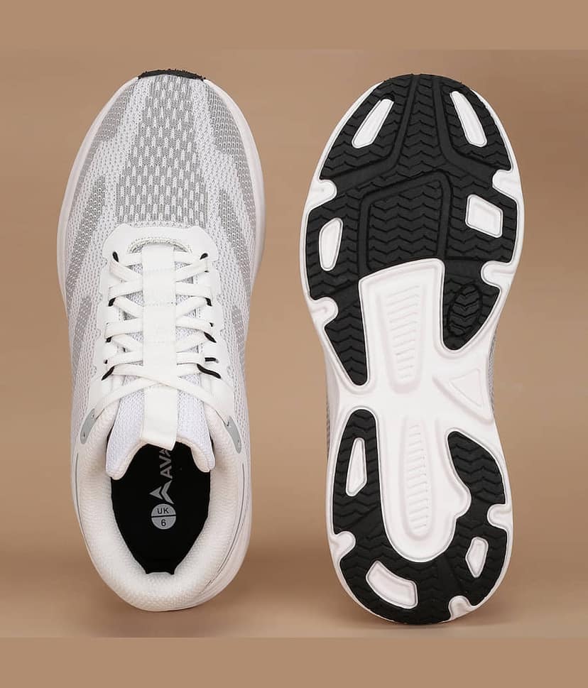 Avant - Light Grey Women's Running Shoes view 4