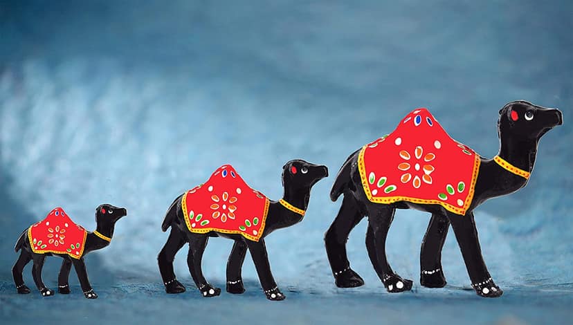 DreamKraft Paper Mache Set of 3 Showpiece Camel (12x10x 8 cm, Black)