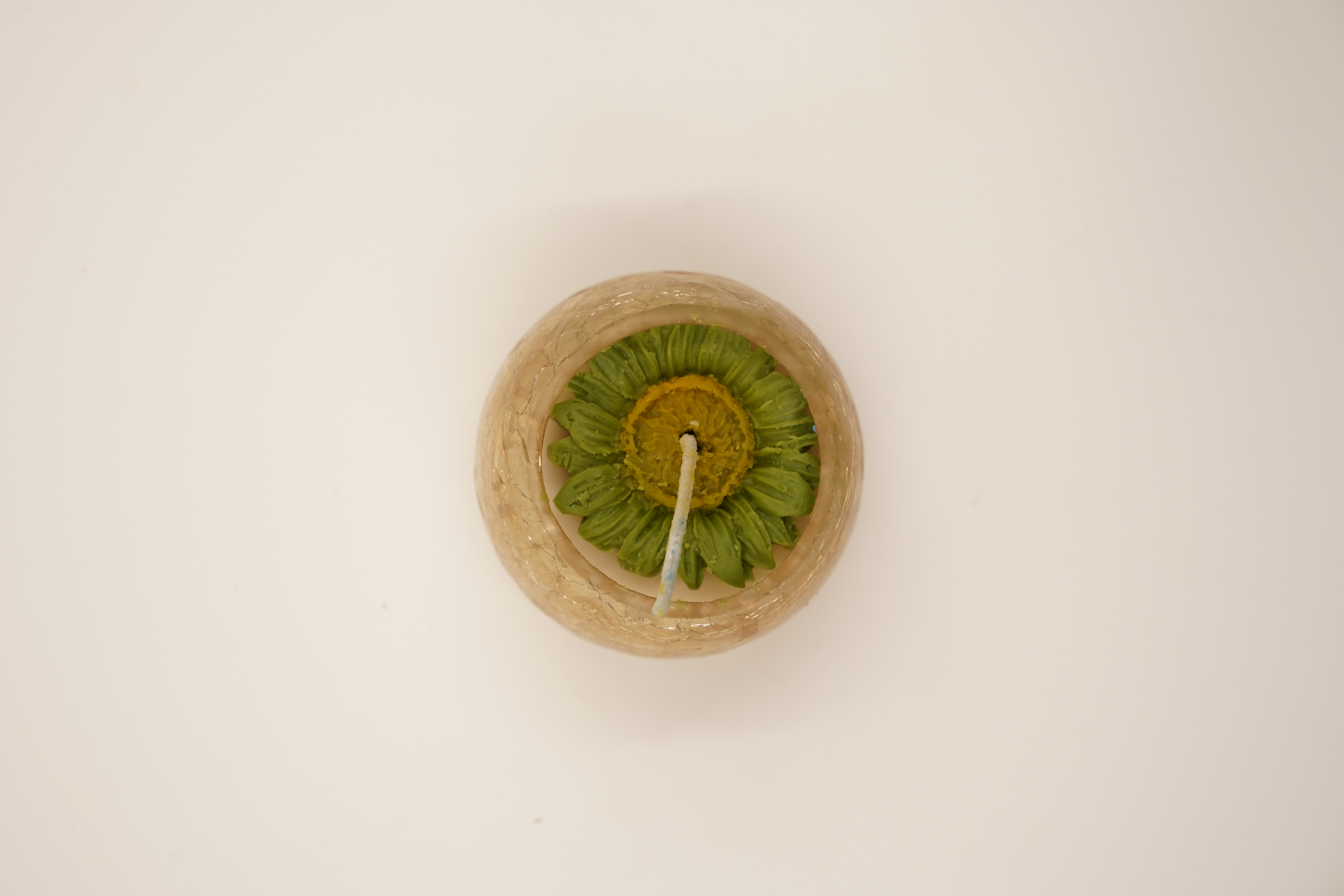 Golden Jar Scented Decorative Candle for Home and Festive Decor view 3