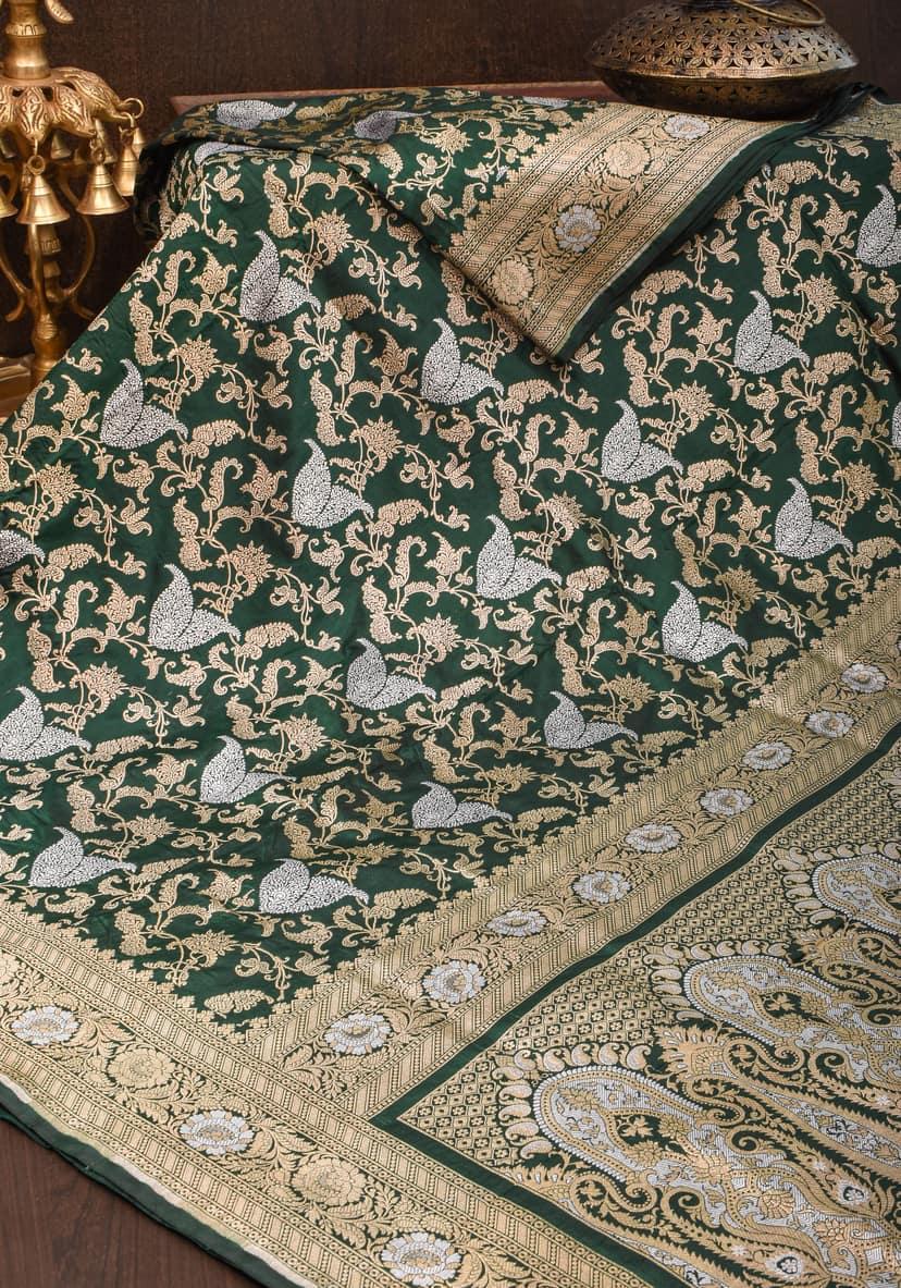 Exquisite Paisley Motif Alfi Jaal Brocade Banarasi Katan Silk Saree in Green | SILK MARK CERTIFIED view 2