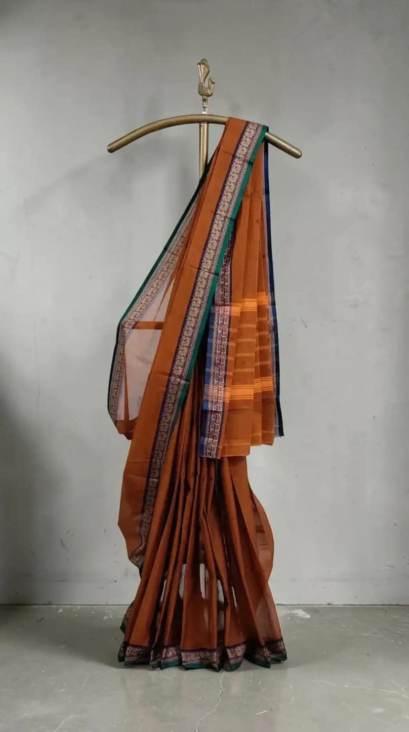 Handwoven Kanchipuram Cotton-Silk Saree in Rust Brown with Golden Border view 3