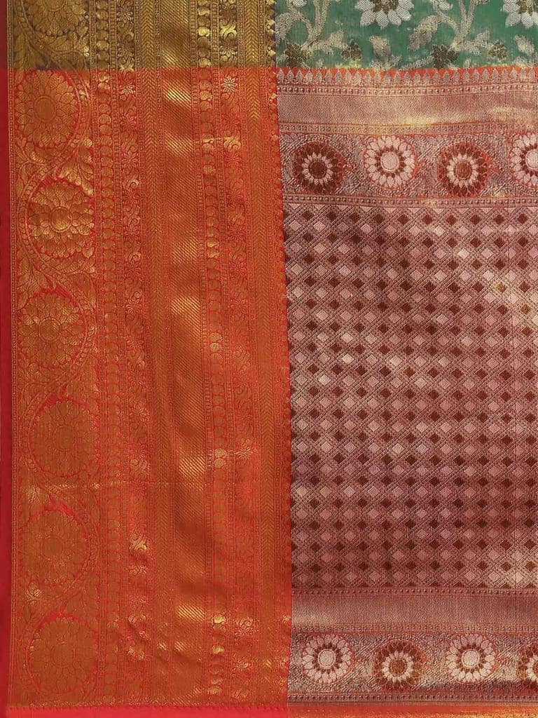 Women's Brocade Soft Silk Zari Woven Saree With Unstiched Blouse Piece view 4