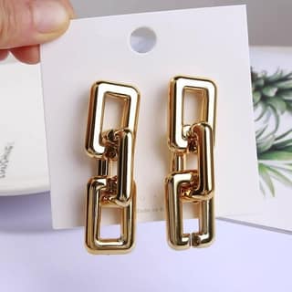 Pinapes Fashionable Gold Geometric Hoop Earrings