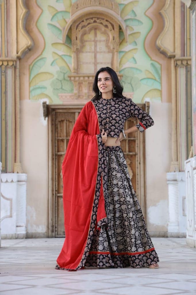 Cotton Lehanga Handblock Printed Eerie Black Color and Top With Mulmul Dupatta (Size 34-46)-8020 view 2