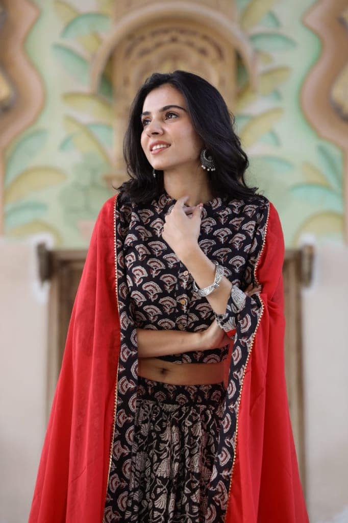 Cotton Lehanga Handblock Printed Eerie Black Color and Top With Mulmul Dupatta (Size 34-46)-8020 view 4