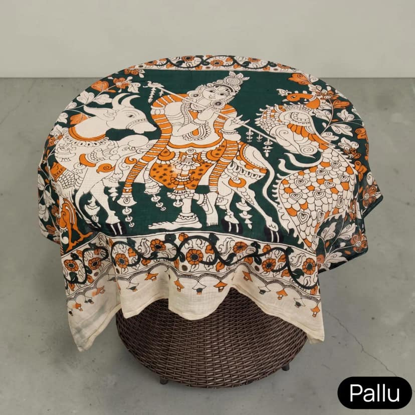 Screen-Printed Pedana Kalamkari Mulmul Cotton Saree in Orange view 3