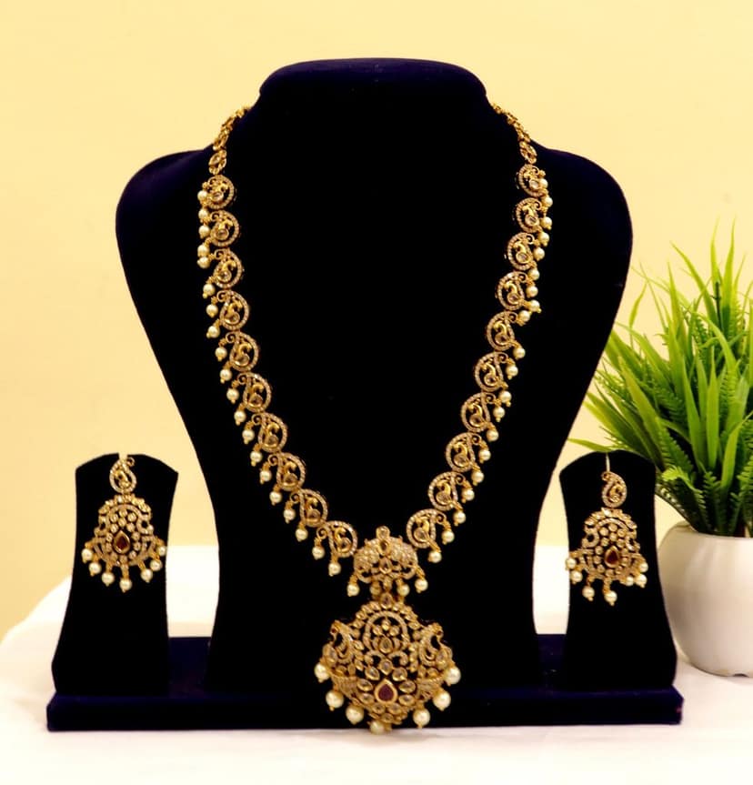 Victoria Bridal Gold Plated Antique Necklace Set With Earrings For Women view 3