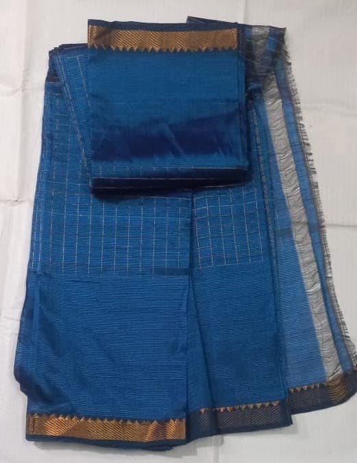 Mangalagiri cotton checks and stripes saree with blouse piece view 3