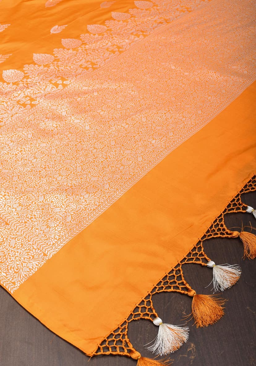 Deep Yellow Banarasi Katan Silk Silk Saree with Silver Zari Buttas & Scalloped border | SILK MARK CERTIFIED view 7