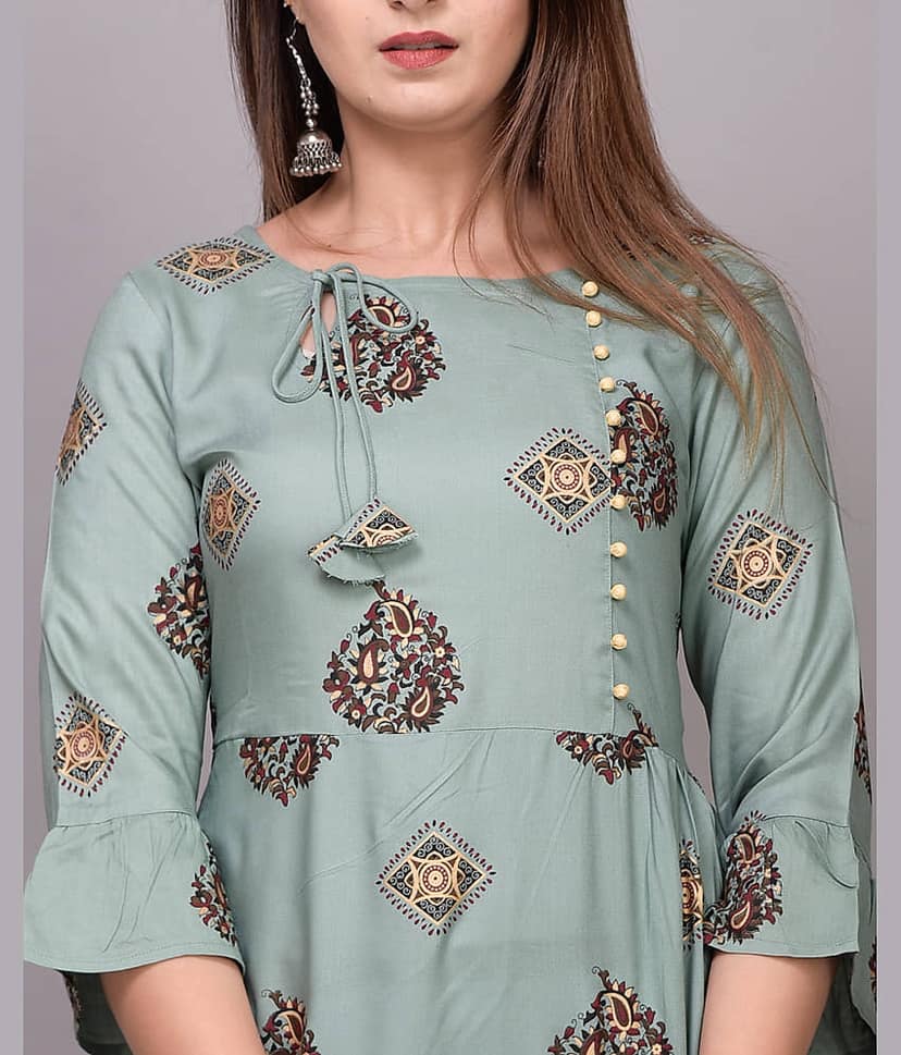 EXPORTHOUSE - Green Rayon Women's Flared Kurti ( Pack of 1 ) view 2