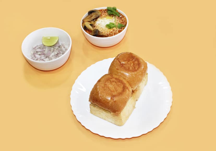 Cheese mushroom pav bhaji