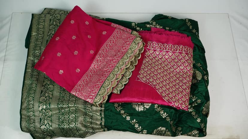 Banarsi silk Lehnga 1 Piece Each view 4