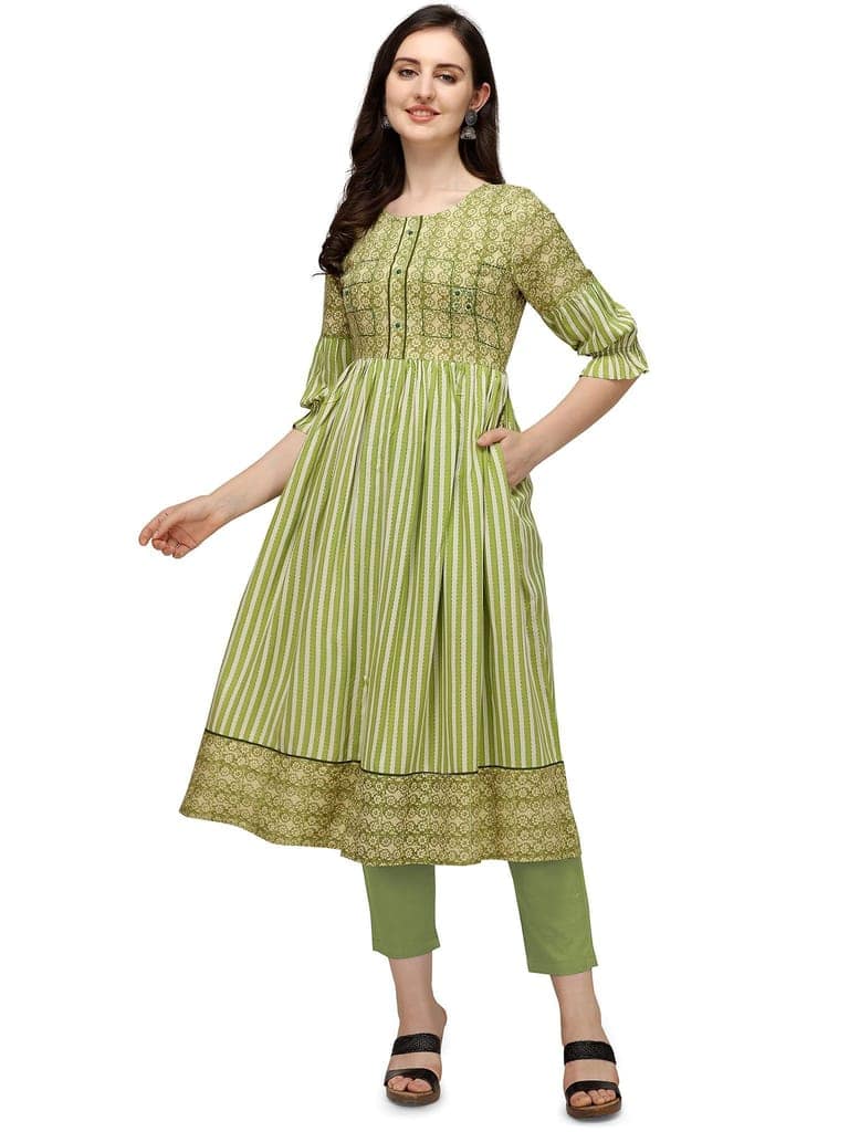 SHOPPING QUEEN Parrot Rayon Resham Embroidery Women's Flared Kurta