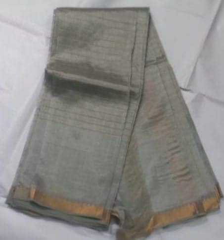 Green And Gold Silk Saree With Blouse Piece