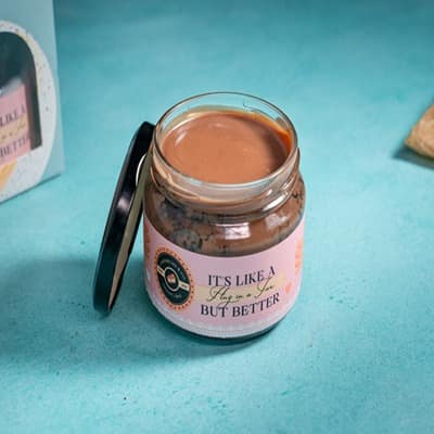 Milk truffle cake jar