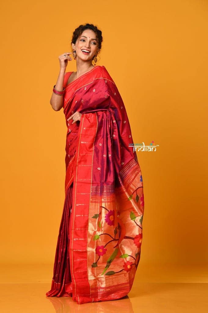 Param Sundari EXCLUSIVE~ Handloom Pure Silk Maroon Muniya Border Paithani Saree with Parrot Pallu view 2