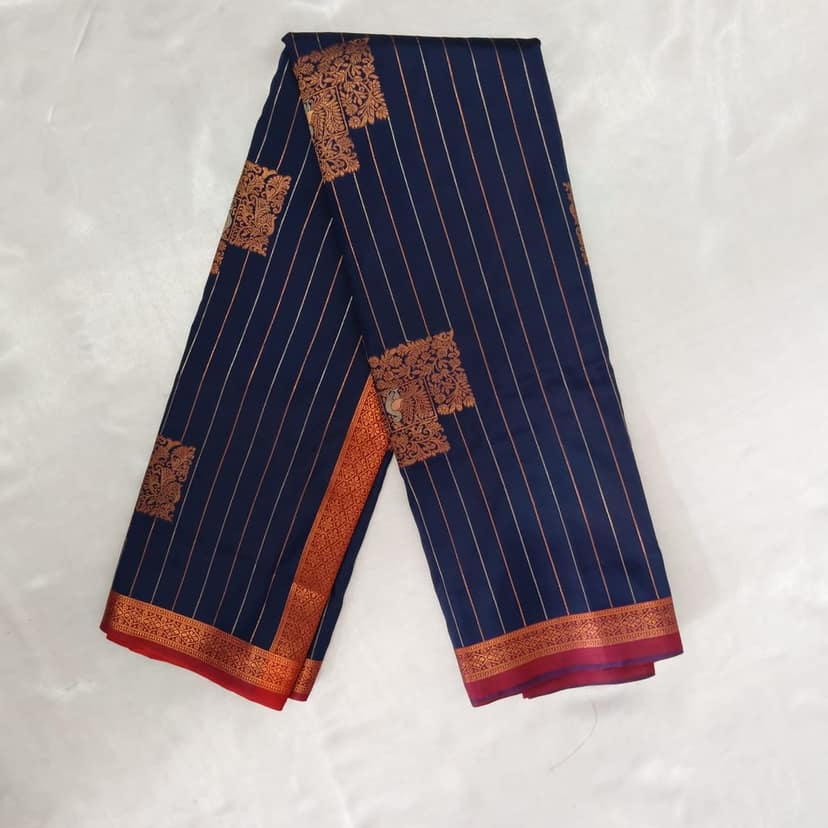 Vairaoosi Soft Silk Saree with Blouse view 2