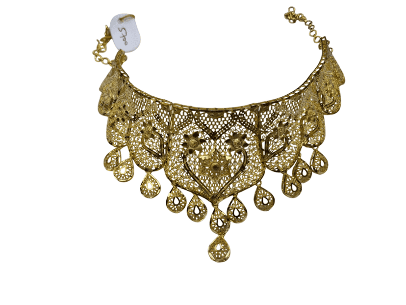Gold-plated kundan and pearl choker necklace set with earrings for women view 2