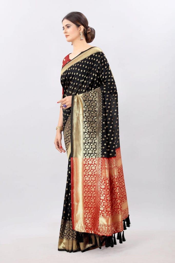 Women'sBlackBanarasiSilkWovenDesignSaree view 2