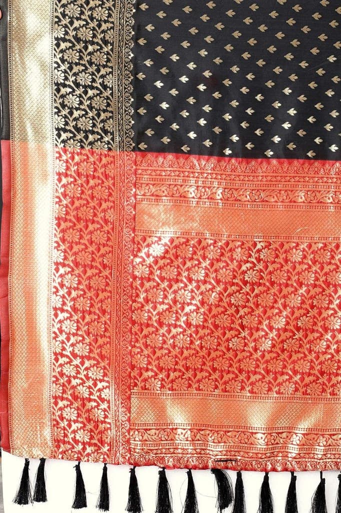 Women'sBlackBanarasiSilkWovenDesignSaree view 6