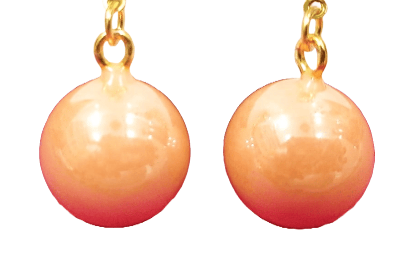 Elegant Peach Pearl Earrings view 3